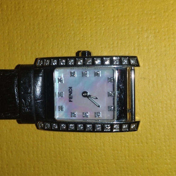 Fendi Black Leather Watch with Crystal Detailing - Picture 2 of 14